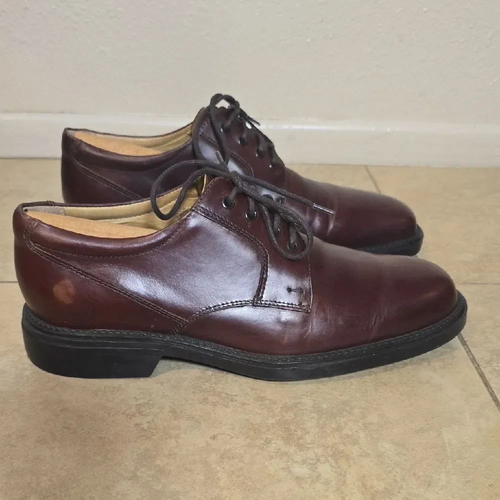 Johnston & Murphy Rich Brown Men's Derby Shoes